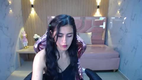 HONEY  online show from 12/29/24, 11:29