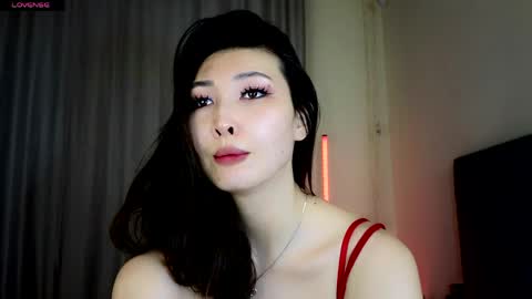 Snapshot of honey_yani chatting on 05/17/26, 11:23 yani online show from 05/17/26, 11:23