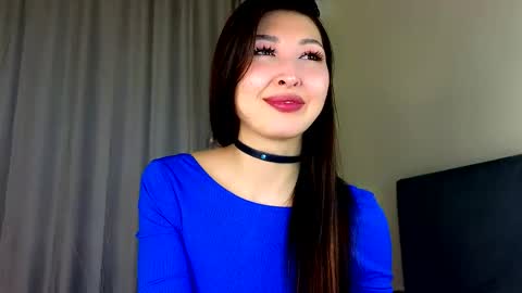 Snapshot of honey_yani chatting on 06/06/26, 10:47 yani online show from 06/06/26, 10:47