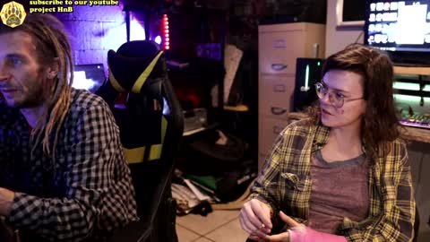 Snapshot of honeyand_thebear chatting on 12/07/24, 05:48 Honey and Bear online show from 12/07/24, 05:48