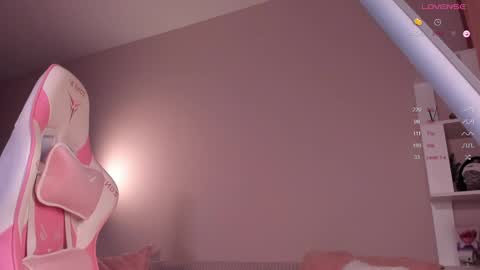 honeyautumn online show from 05/19/26, 01:56