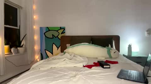 honeybbxx online show from 02/16/25, 02:53