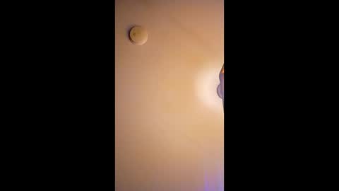 Snapshot of honeybear2026 chatting on 12/17/25, 05:02 honeybear2026 online show from 12/17/25, 05:02