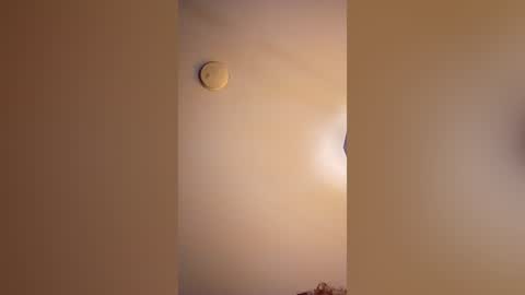 honeybear2026 online show from 08/02/26, 06:23