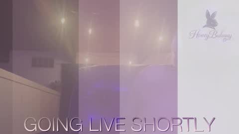 Snapshot of honeybuhnny chatting on 03/15/26, 11:33 honeybuhnny online show from 03/15/26, 11:33