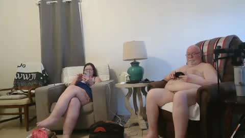 Honey online show from 12/23/24, 06:48