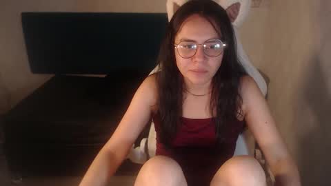 Emily online show from 02/12/26, 04:24