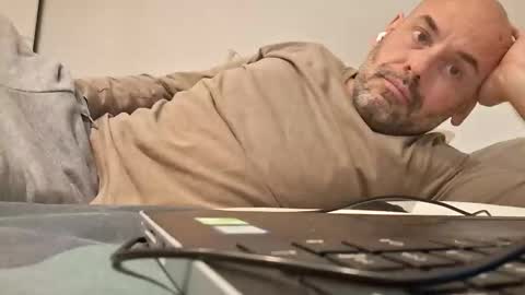 honeydaddyforyou online show from 12/05/25, 05:31