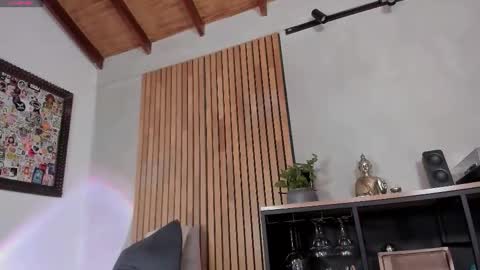 Snapshot of honeyhot69__ chatting on 03/18/26, 11:46 Sofia independent model online show from 03/18/26, 11:46