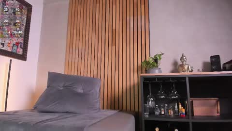 Snapshot of honeyhot69__ chatting on 04/03/26, 11:52 Sofia independent model online show from 04/03/26, 11:52