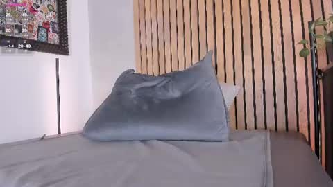 Sofia independent model online show from 07/06/26, 11:07