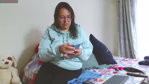 sofia online show from 03/02/25, 09:32