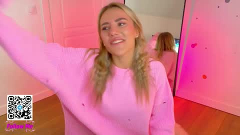 Alina online show from 09/22/25, 03:36