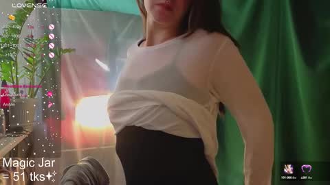 Molly  online show from 09/15/25, 05:18