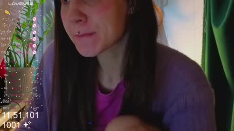 Molly  online show from 10/24/25, 05:15