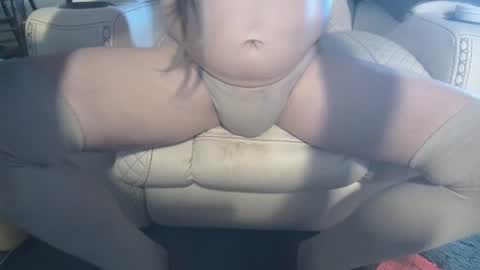 Snapshot of honeylovelace777 chatting on 12/12/24, 02:11 Heather Lovelace online show from 12/12/24, 02:11