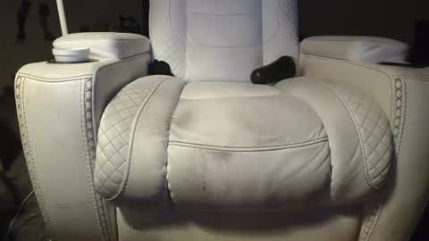 Snapshot of honeylovelace777 chatting on 09/20/25, 02:45 Heather Lovelace online show from 09/20/25, 02:45