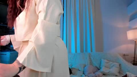 Snapshot of honeymoann chatting on 05/20/26, 06:08 Alexia online show from 05/20/26, 06:08