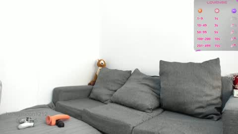 Snapshot of honeymoon1212 chatting on 02/09/25, 01:00 Mila K online show from 02/09/25, 01:00