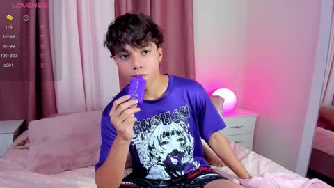 Snapshot of honeymoon_sariel chatting on 11/20/25, 08:19 honeymoon_sariel online show from 11/20/25, 08:19