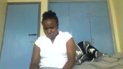 Honeymuny online show from 11/09/25, 12:25