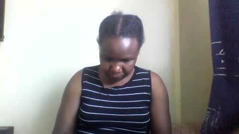 Snapshot of honeymuny chatting on 01/08/26, 05:10 Honeymuny online show from 01/08/26, 05:10