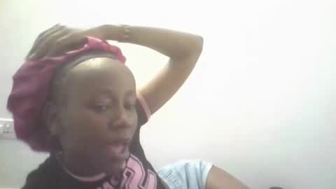 honeynyla online show from 01/15/26, 08:08