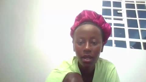 honeynyla online show from 01/15/26, 08:12