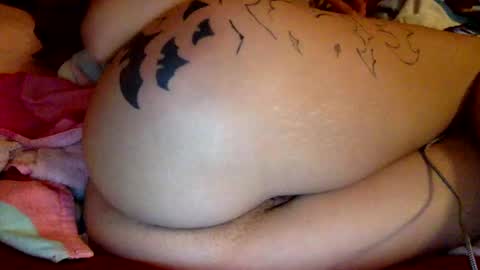 Snapshot of honeyruby chatting on 01/11/25, 08:54 Ruby Sparks online show from 01/11/25, 08:54