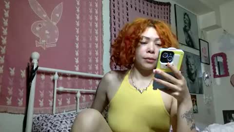 Snapshot of honeyruby chatting on 05/04/26, 12:28 Ruby Sparks online show from 05/04/26, 12:28