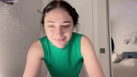 Noah and Sophie online show from 06/26/26, 07:29