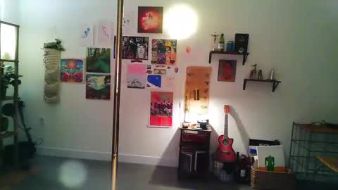 Snapshot of honeythebabe chatting on 12/02/24, 08:52 honeythebabe online show from 12/02/24, 08:52
