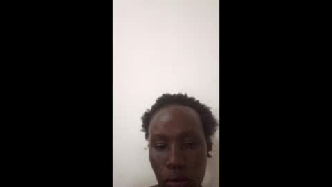 honeywithdarkpie online show from 06/03/26, 09:20