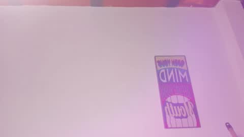 Snapshot of honeyyybrown chatting on 11/06/25, 09:15 HoneyBrown online show from 11/06/25, 09:15