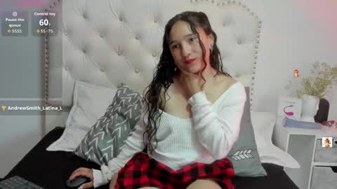 Snapshot of honney_bunny18 chatting on 05/01/26, 06:23 BUNNY online show from 05/01/26, 06:23
