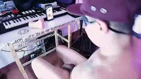 robiin online show from 10/03/25, 08:50