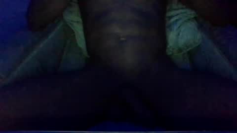 Snapshot of hoodlatelatenightshow chatting on 03/08/25, 10:43 blackhoodcouple online show from 03/08/25, 10:43