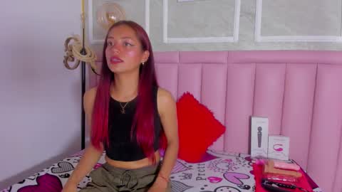 holly online show from 02/05/26, 09:52