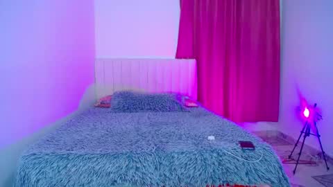 Snapshot of hoot_alicee chatting on 05/10/26, 10:48 ONLYFANS online show from 05/10/26, 10:48