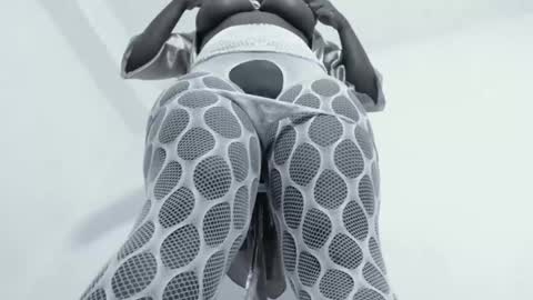 Emily online show from 09/11/25, 04:01