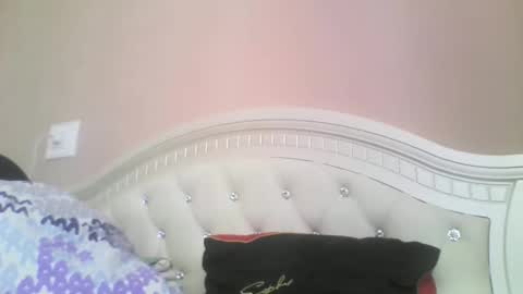 Snapshot of hootloove69 chatting on 05/02/26, 07:13 hootloove69 online show from 05/02/26, 07:13