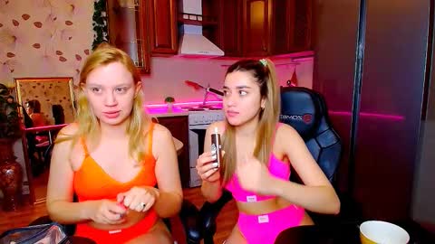 hope happyyy online show from 09/29/25, 01:11