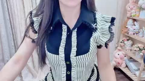 Snapshot of horinatori chatting on 07/04/26, 01:28 Rina online show from 07/04/26, 01:28