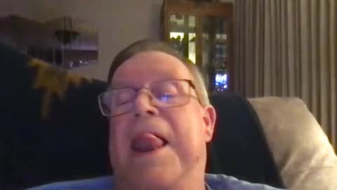 horndog online show from 11/16/25, 07:47