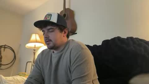 Snapshot of horneenbored chatting on 10/29/25, 04:42 horneenbored online show from 10/29/25, 04:42