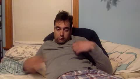 Snapshot of hornemike127 chatting on 04/27/26, 02:09 hornemike127 online show from 04/27/26, 02:09