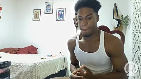 Snapshot of horneyguy2399 chatting on 12/27/24, 03:20 sugarbaby online show from 12/27/24, 03:20