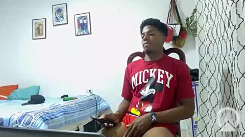 Snapshot of horneyguy2399 chatting on 01/05/25, 07:17 sugarbaby online show from 01/05/25, 07:17