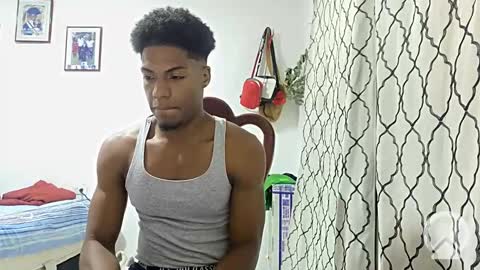 Snapshot of horneyguy2399 chatting on 01/07/25, 02:53 sugarbaby online show from 01/07/25, 02:53