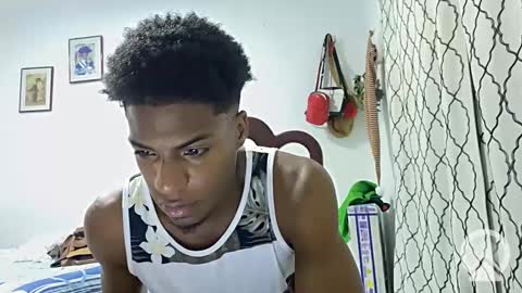 Snapshot of horneyguy2399 chatting on 01/08/25, 01:32 sugarbaby online show from 01/08/25, 01:32